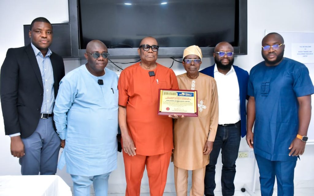 Group Honours Woldwide Tech Limited CEO for Transparency, Public Accountability