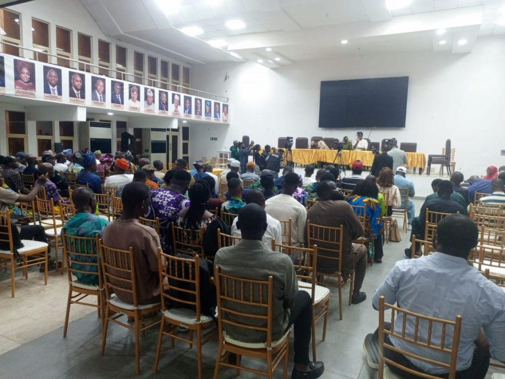 Makoko Demolitions: Stakeholders aligns with Lasg proposed Water City Project, constitutes10-man committee for two weeks enumeration