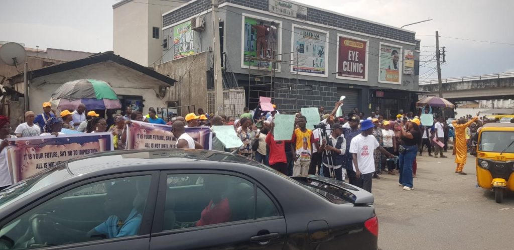 2027 Elections: APC members in Surulere protest candidate imposition