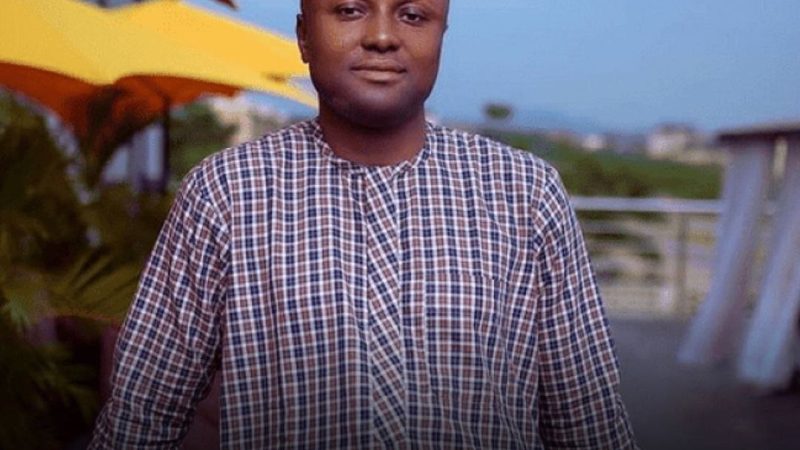 Davido's aide, Isreal calls out ex-girlfriend for dumping him over ₦150