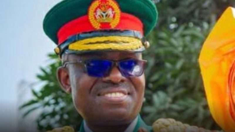 Panic as gunmen reportedly abduct Nigerian Major-General