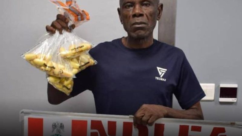 67-yr-old nabbed for swallowing 100 wraps of cocaine