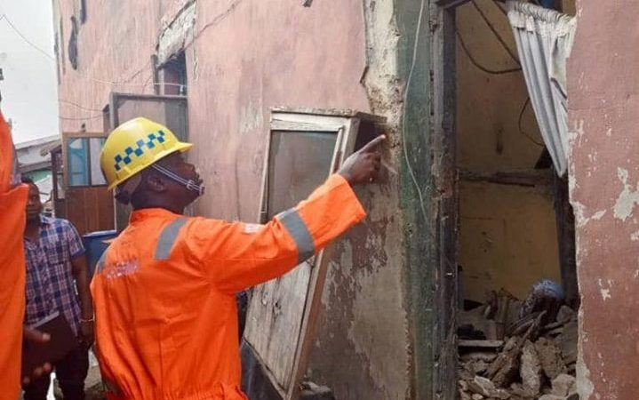 Woman dies in Lagos building collapse