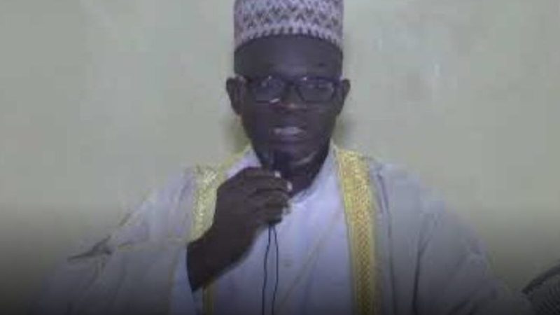 Ramadan: Respect Muslims, don’t eat in public during fasting hours — Cleric tells Nigerians