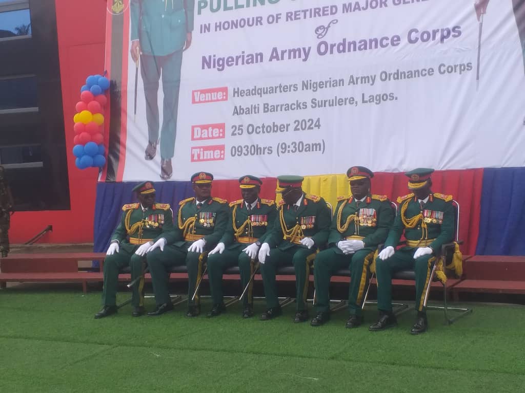 Nigerian Army formally pulled out five retired Generals from service