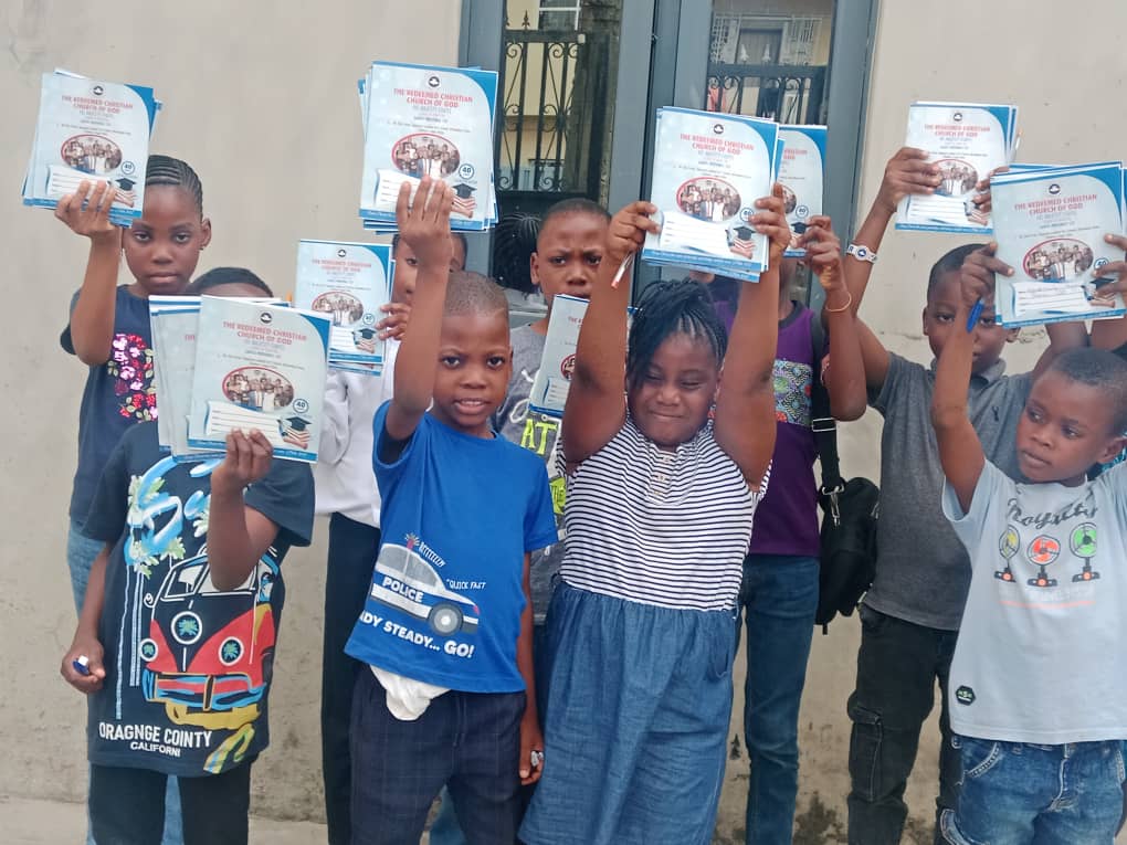 Back-To-School: RCCG distributes learning materials to pupils in Ojokoro