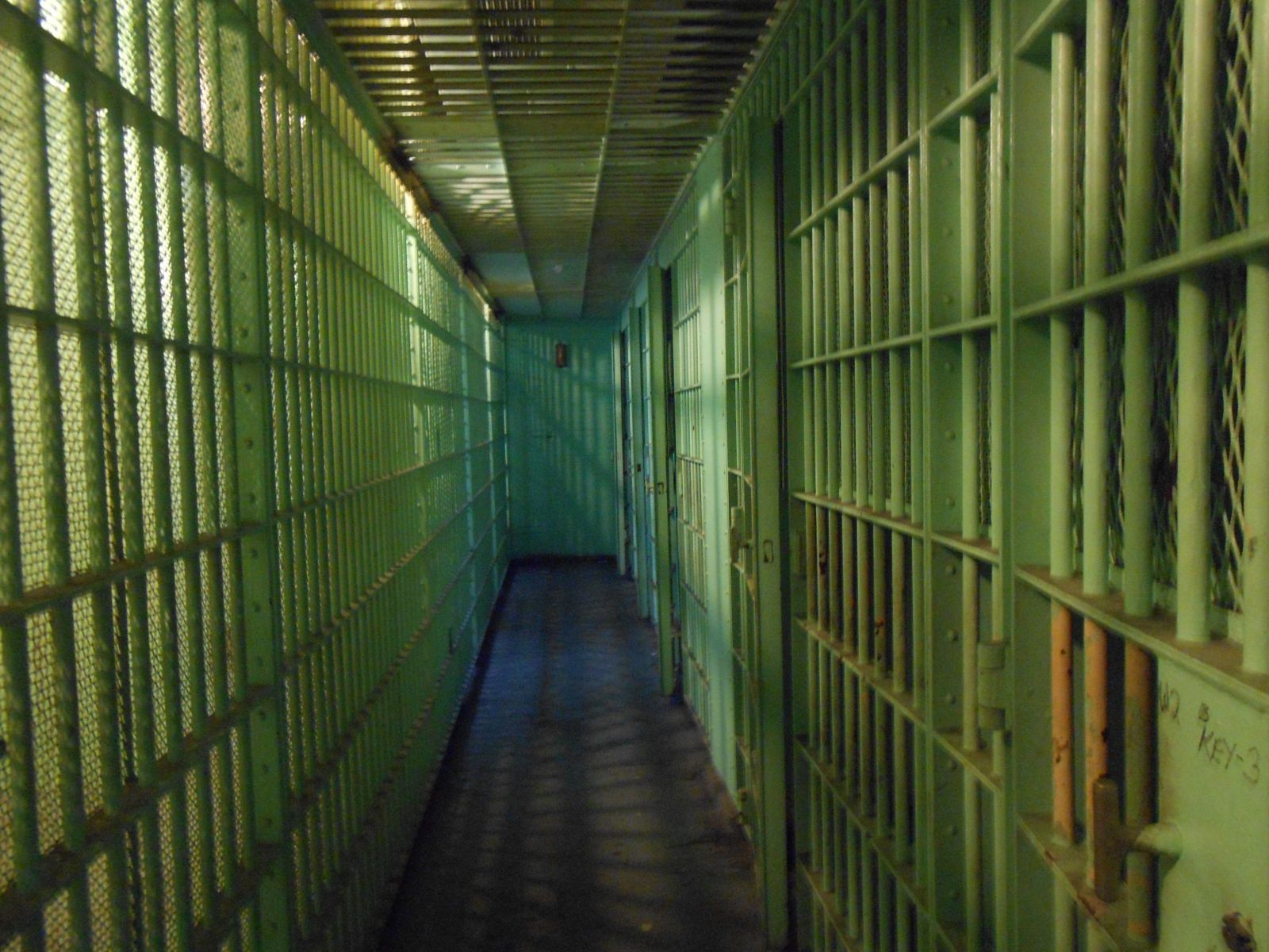 Lagos teacher remanded in Kirikiri for allegedly defiling 13-year-old student