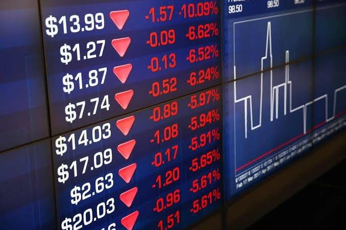 Markets rebound as investors shrug off tech sector turbulence