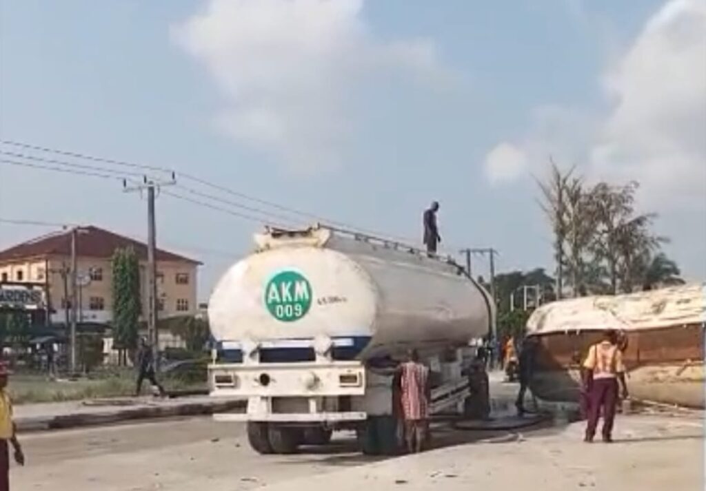 LASTMA prevents fire disaster after petrol tanker overturns on Lekki-Epe Expressway