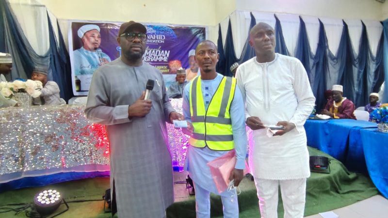 Former Council Boss gives 500 bags of rice, 200 one-year free HMO coverage to Kosofe residents 