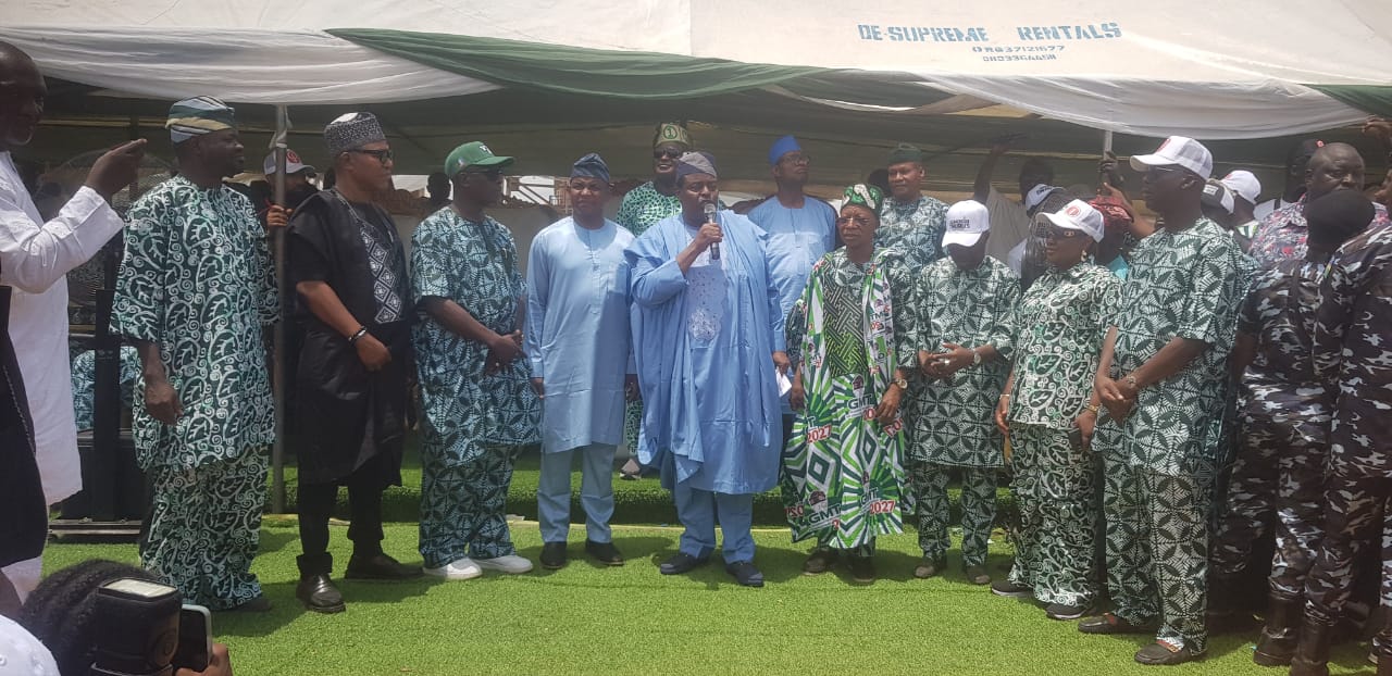 Lagos lawmaker Kehinde Joseph donates classrooms to constituents, announces third-term bid