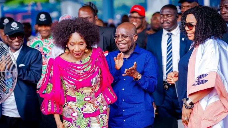Otti commissions Nnenna Oti bus terminal in Umuahia