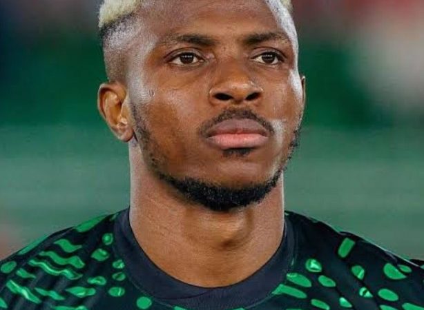 Osimhen dismisses transfer speculation after Chelle’s comments