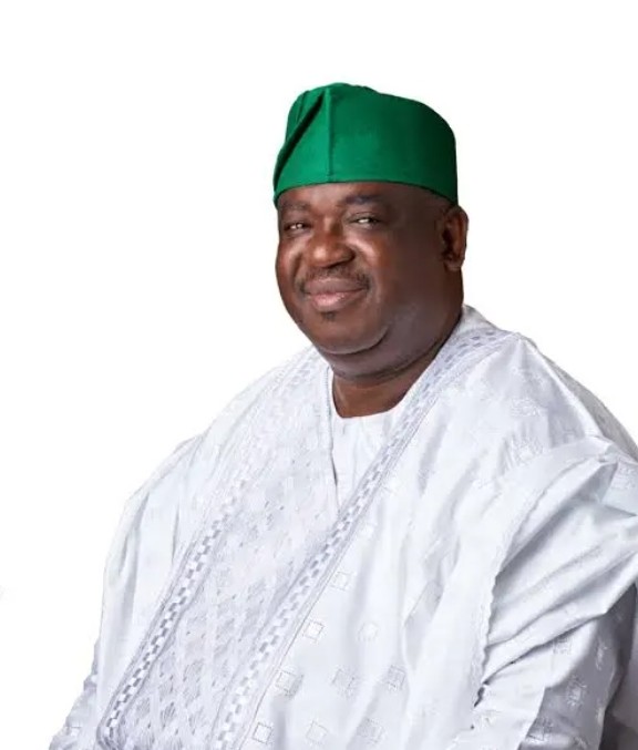 Mutfwang defends move to APC, says defection was driven by Plateau’s long-term interests