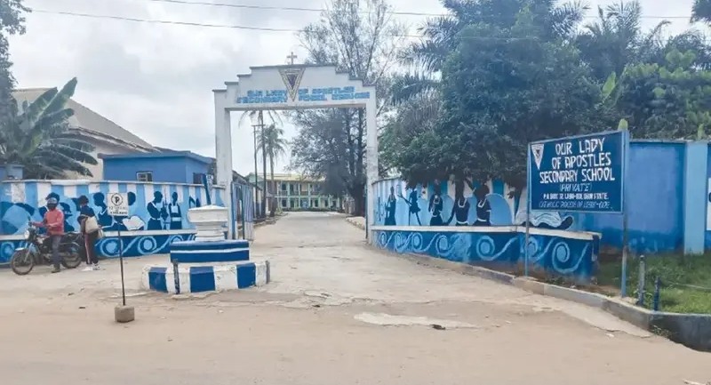 Mysterious odour forces school closures, sends pupils to hospital in Ogun community