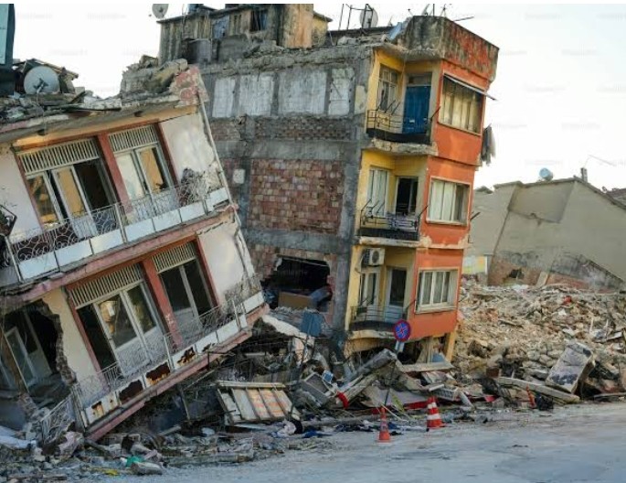 Venezuela earthquake death toll surpasses 1,700 as rescue efforts continue