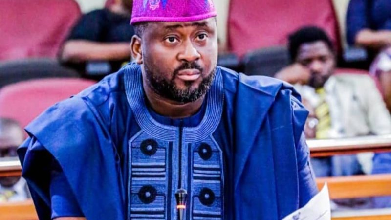 'I’ll find ₦1m somehow’ — Desmond Elliot pledges support for widows