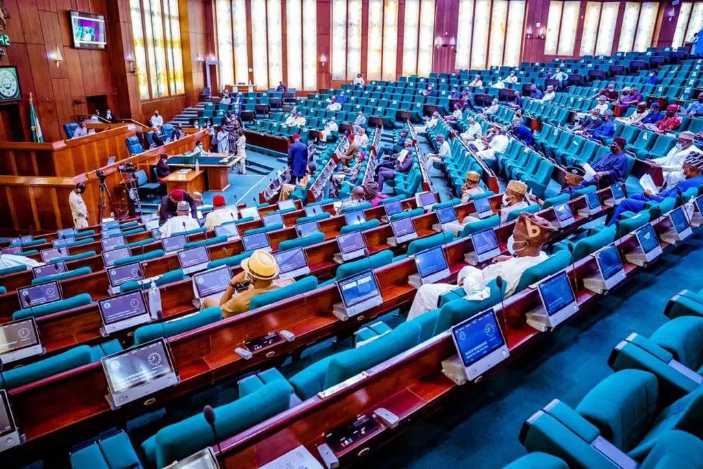 House of Reps adopts Tinubu’s state police bill, withdraws earlier proposal