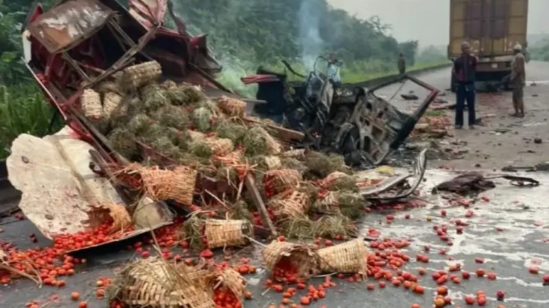 Two killed in fatal truck-bus collision along Ogbere–J4 Road in Ogun