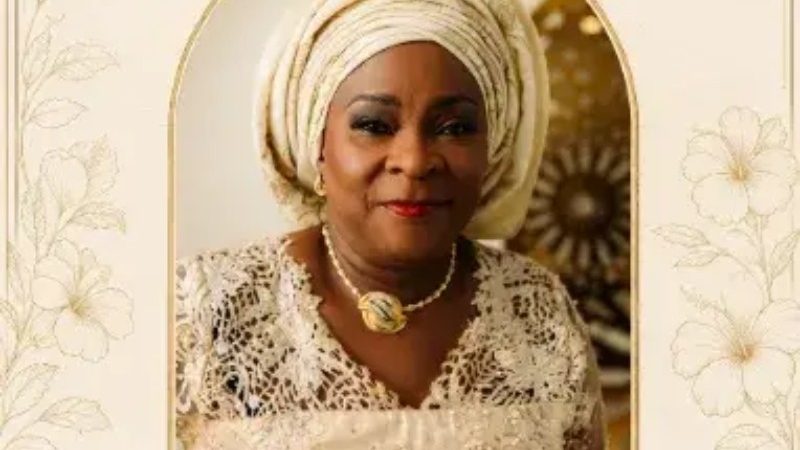 Gbadebo Rhodes-Vivour announces death of mother