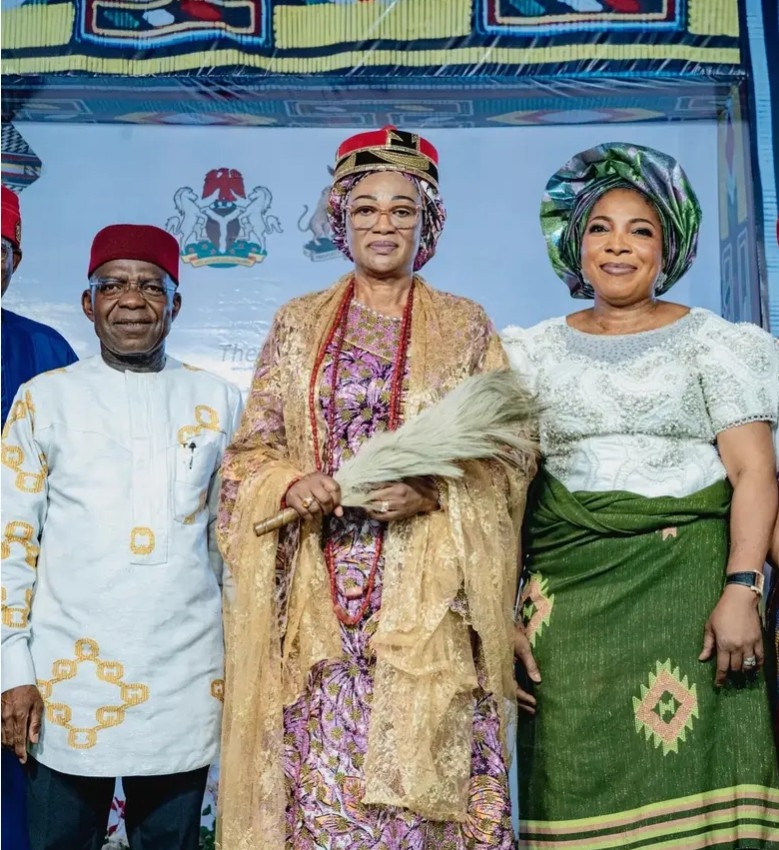First Lady Oluremi Tinubu donates ₦2bn to boost Akwete weaving heritage