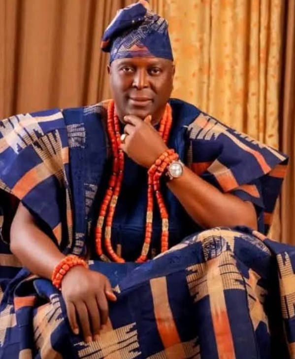 Police detain Osun SSG, five others after raid on residence