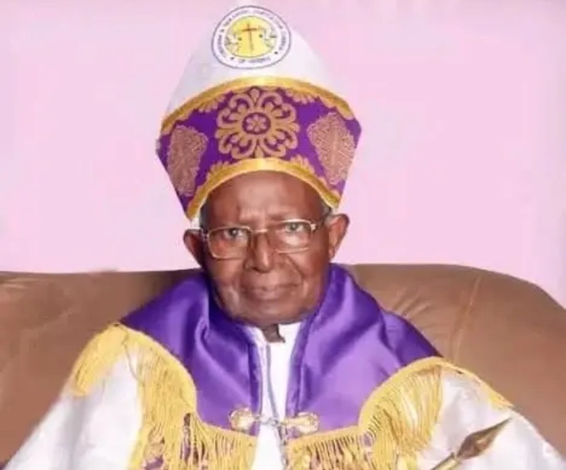 Veteran cleric Emmanuel Alogbo dies at 93