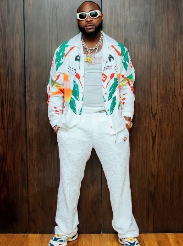 Davido claims ₦110bn was spent to influence Osun poll, reveals calls from Akpabio, Dangote