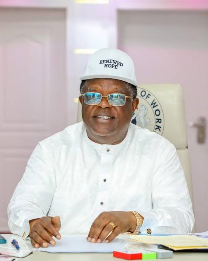 Umahi warns against illegal activities on Lagos-Calabar coastal highway