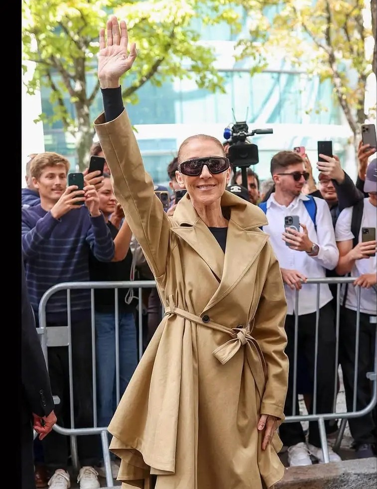 PHOTO: Céline Dion sighted in Paris as stage return draws near